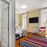 Apartamento Whome Luxury Penthouse: Designer Decor & Epic Views *