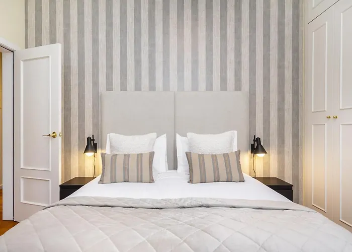 Whome Luxury Penthouse: Designer Decor & Epic Views Διαμέρισμα Lisboa