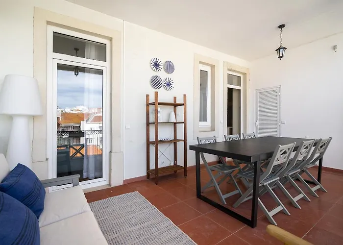 Whome Luxury Penthouse: Designer Decor & Epic Views Διαμέρισμα