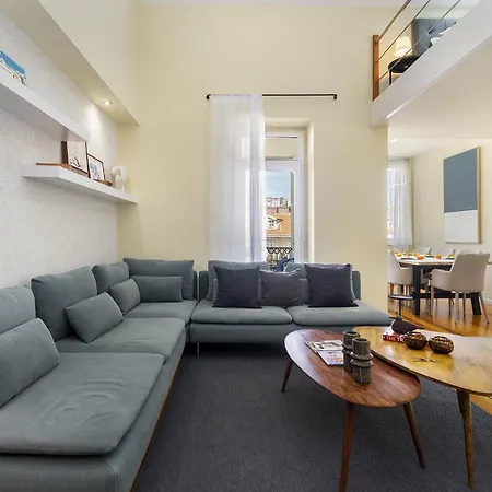 Whome Luxury Penthouse: Designer Decor & Epic Views